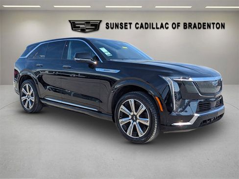 New 2025 Cadillac Escalade IQ Luxury 1 w/ Smart Trailering package image 1