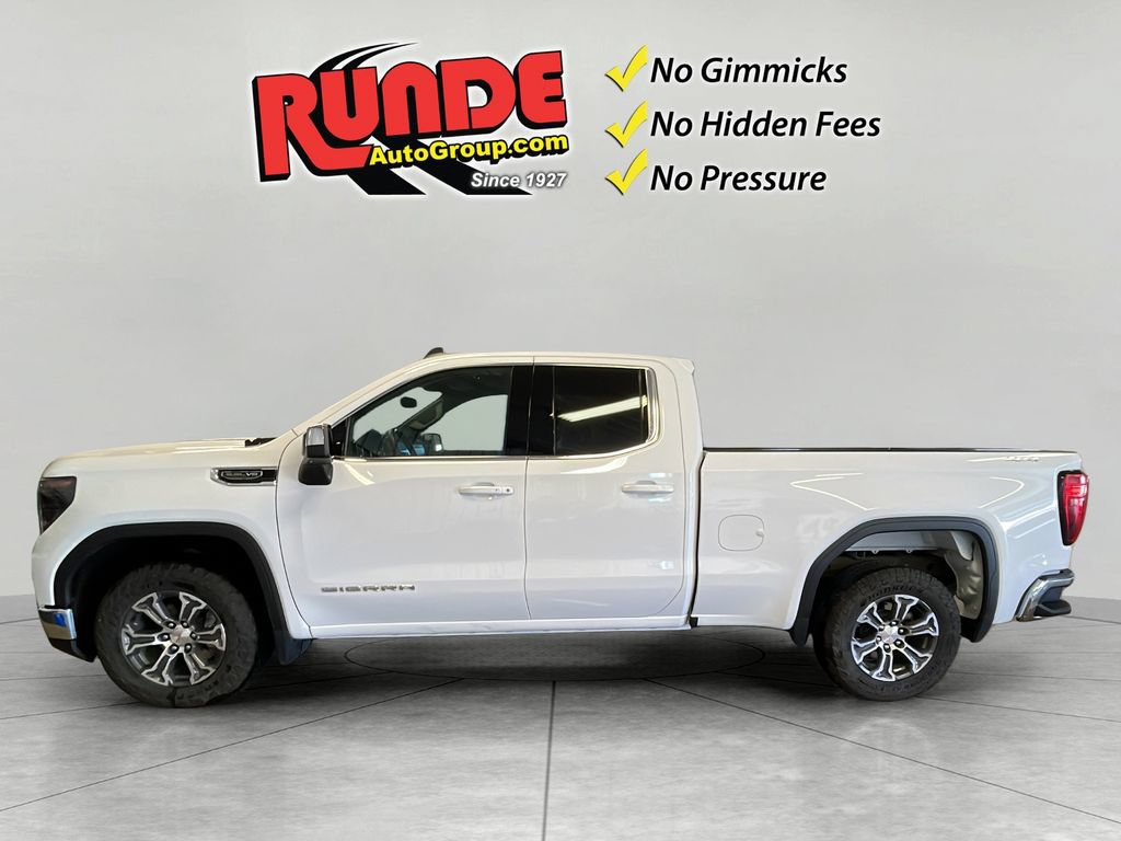 Used 2023 GMC Sierra 1500 SLE AWD/4WD image 3