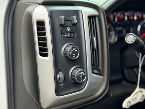 Used 2014 GMC Sierra 1500 SLE w/ SLE Value Package AWD/4WD image 7
