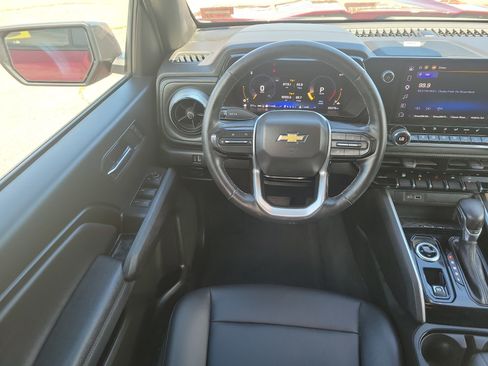 Used 2024 Chevrolet Colorado LT w/ LT Convenience Package III AWD/4WD image 19