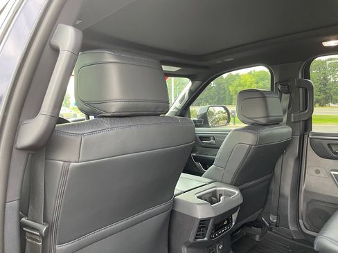 Used 2024 Toyota Sequoia Platinum AWD/4WD image 28