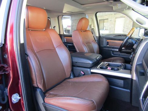 Used 2016 RAM 1500 Laramie Longhorn w/ Convenience Group image 12