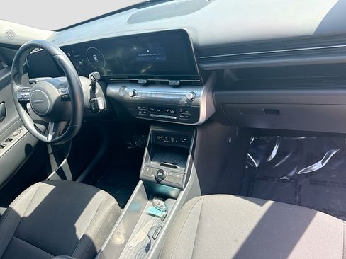 Used 2024 Hyundai Kona SEL w/ Convenience Package FWD image 32