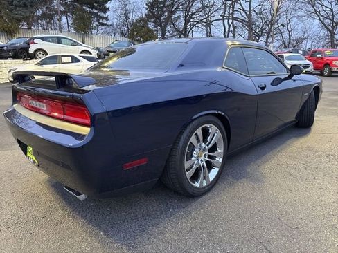 Used 2014 Dodge Challenger R/T Plus image 3
