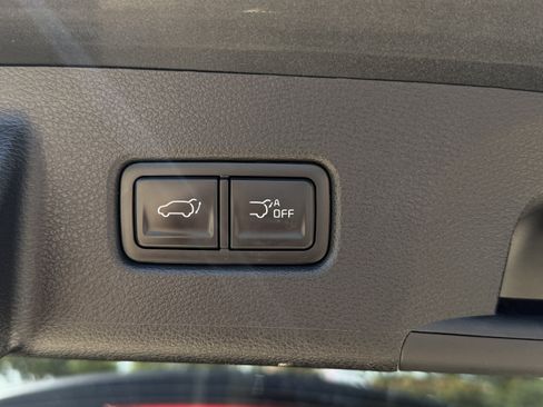 Used 2025 Kia Telluride S AWD/4WD image 9