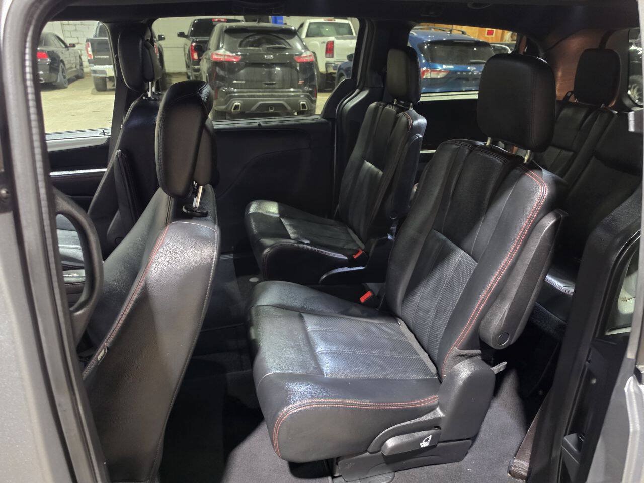 Used 2019 Dodge Grand Caravan GT FWD image 26