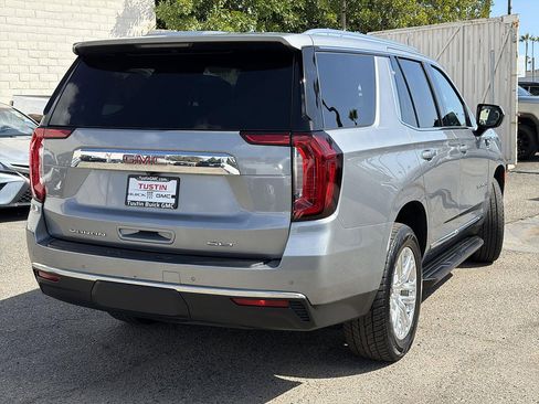 Used 2024 GMC Yukon SLT RWD image 5