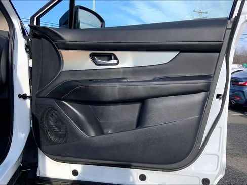 Used 2025 Nissan Murano SL image 23