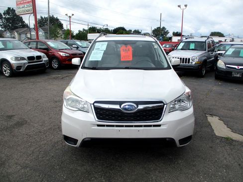 Used 2015 Subaru Forester 2.5i Premium w/ All-Weather Package image 3