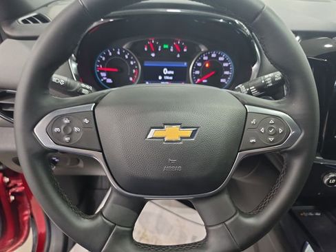 Used 2023 Chevrolet Traverse LT w/ Rear Camera Mirror Package AWD/4WD image 18