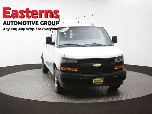 Used 2020 Chevrolet Express 2500 w/ Driver Convenience Package image 51