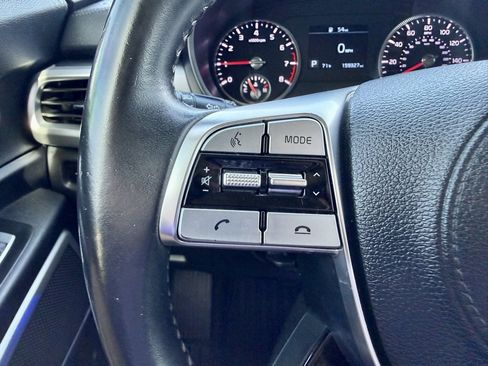 Used 2021 Kia Telluride S image 19