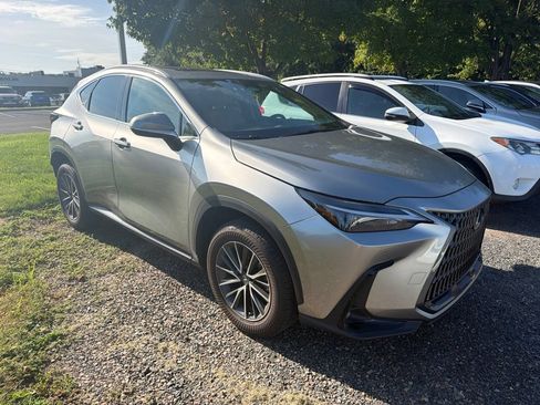 Used 2023 Lexus NX 350 AWD image 3
