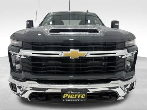 New 2026 Chevrolet Silverado 2500 LT image 8