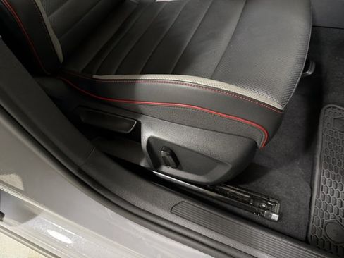 Certified 2022 Volkswagen GTI Autobahn FWD image 37
