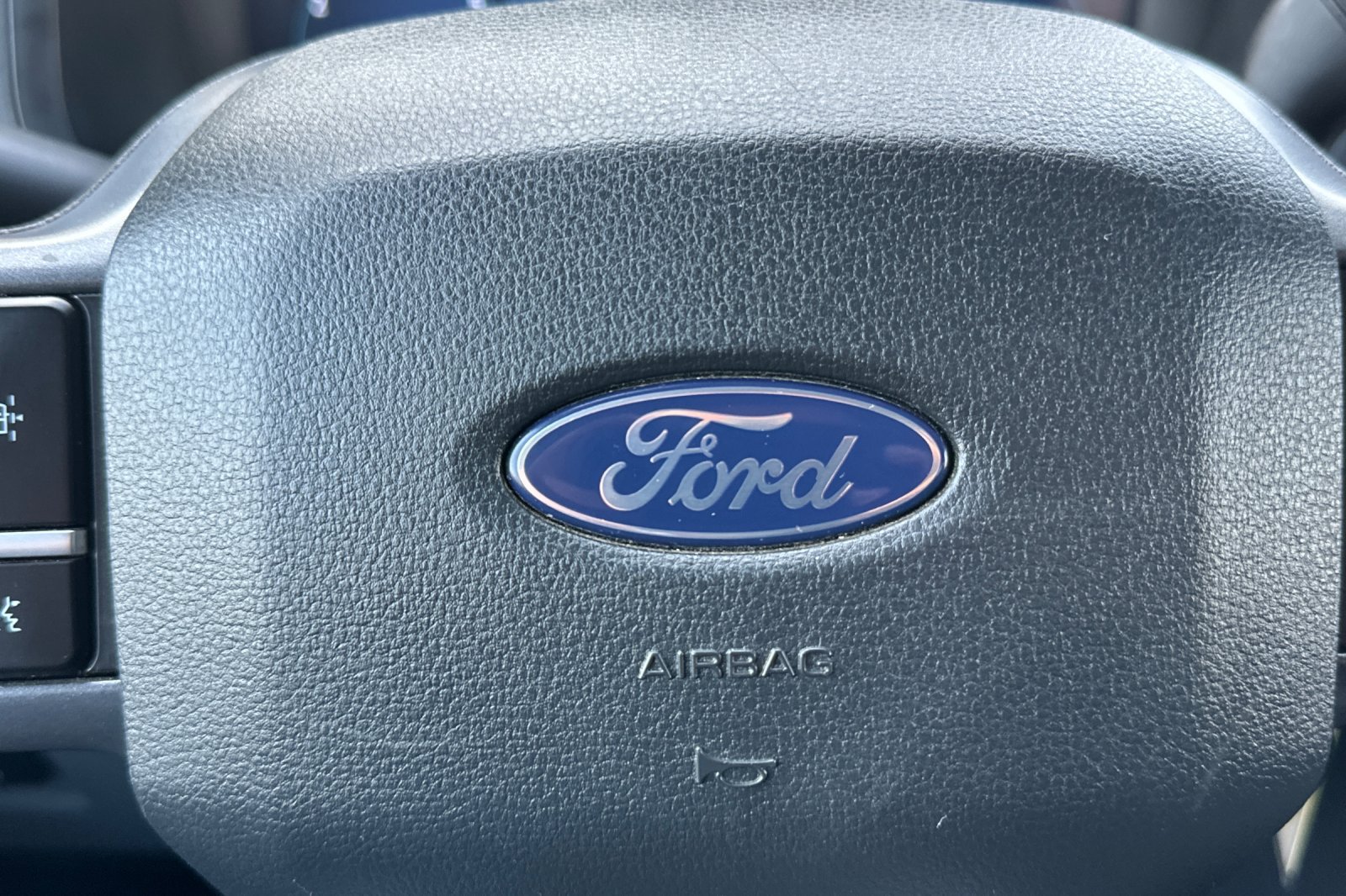 Used 2025 Ford F150 XLT w/ Equipment Group 301A Standard AWD/4WD image 33