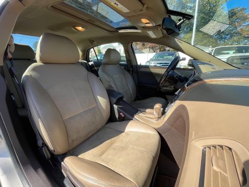 Used 2012 Chevrolet Malibu LT w/ Sunroof Package image 32