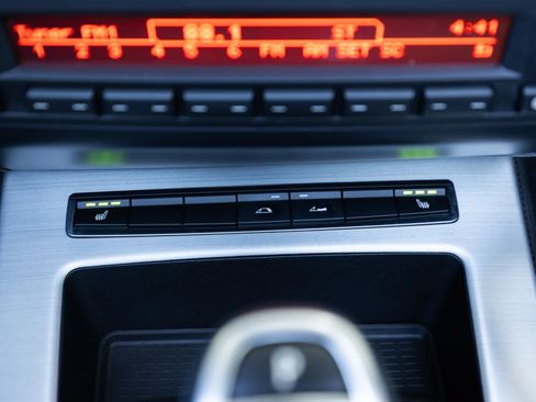 Used 2009 BMW Z4 sDrive35i image 36