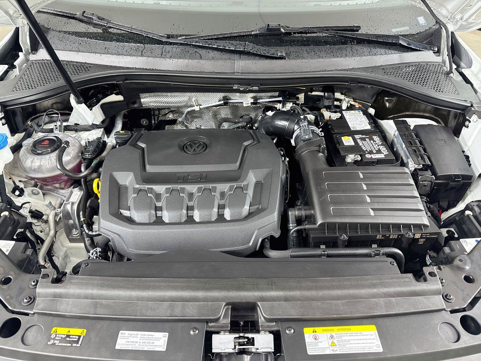Used 2023 Volkswagen Tiguan SE w/ Panoramic Sunroof Package FWD image 29