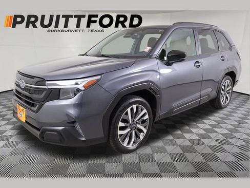 Used 2025 Subaru Forester Touring image 1