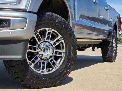 Used 2024 Ford F250 Limited w/ FX4 Off-Road Package AWD/4WD image 8