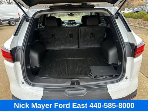 Used 2024 Chevrolet Blazer LT w/ Driver Confidence Package image 15