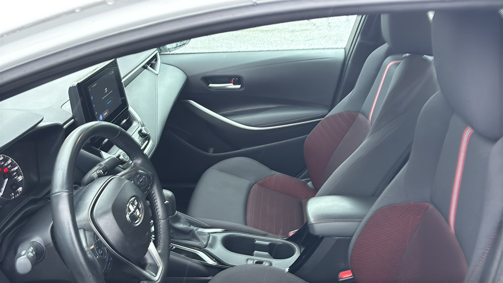 Used 2025 Toyota Corolla SE FWD image 25