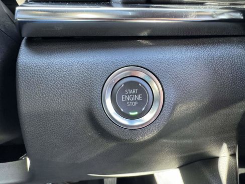 Used 2025 GMC Terrain Elevation w/ Black Edition image 23