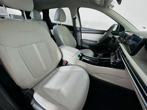 Used 2025 Hyundai Tucson SEL FWD image 30