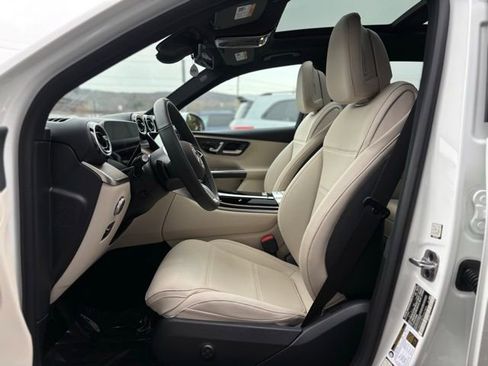 Used 2026 Mercedes-Benz GLC 300 GLC 300 image 15