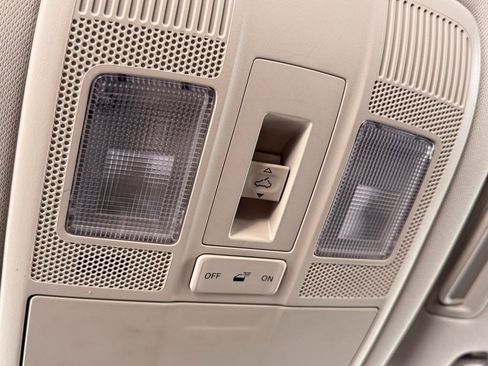 Used 2023 MAZDA CX-9 Touring image 34