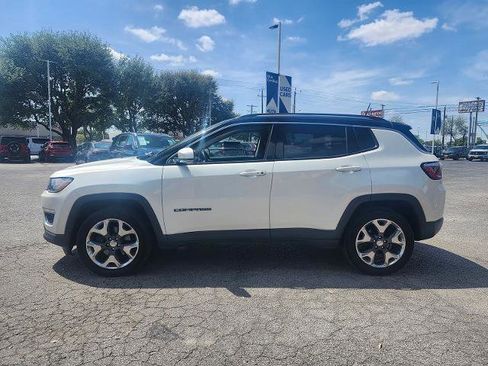 Used 2019 Jeep Compass Limited AWD/4WD image 4