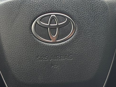 Used 2025 Toyota Grand Highlander AWD Hybrid image 12