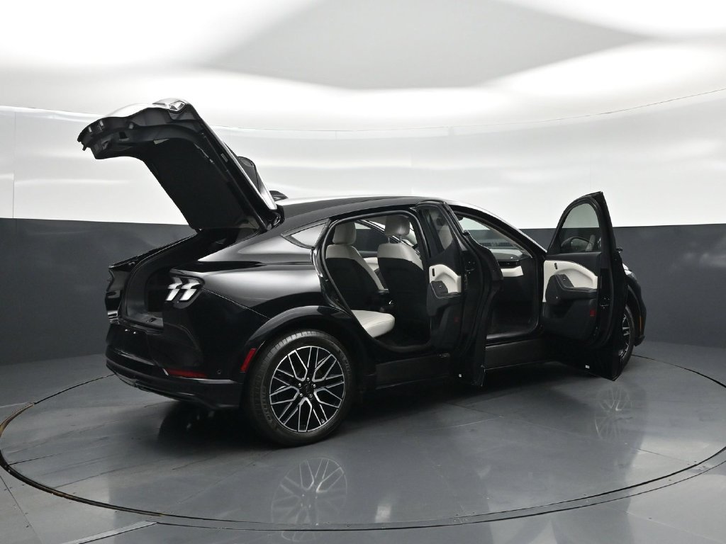 Used 2024 Ford Mustang Mach-E Premium RWD image 5