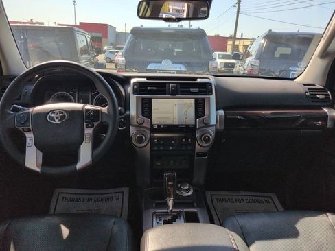 Used 2022 Toyota 4Runner Limited AWD/4WD image 12