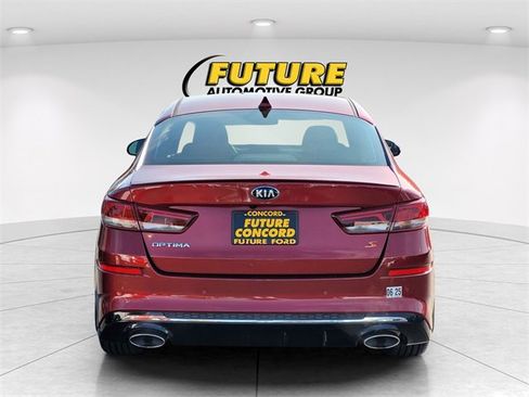 Used 2020 Kia Optima S image 6
