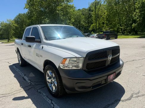 Used 2014 RAM 1500 Tradesman w/ Popular Equipment Group AWD/4WD image 3