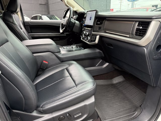 Certified 2023 Ford Expedition Max XLT AWD/4WD image 5