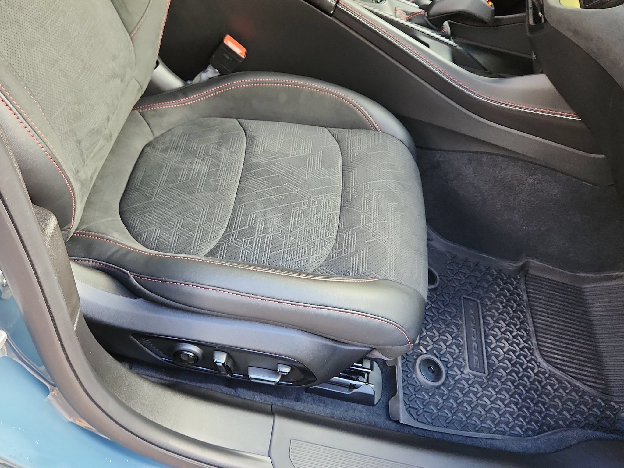 Used 2026 Dodge Charger Scat Pack AWD/4WD image 13