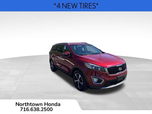 Used 2017 Kia Sorento EX AWD/4WD image 2