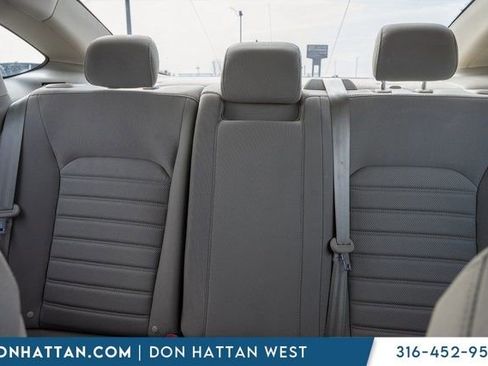 Used 2020 Ford Fusion SE w/ Fleet SE Value Package image 18