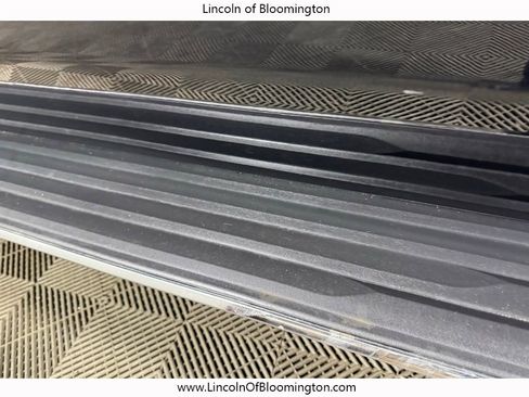 Used 2018 Cadillac Escalade ESV Luxury image 20