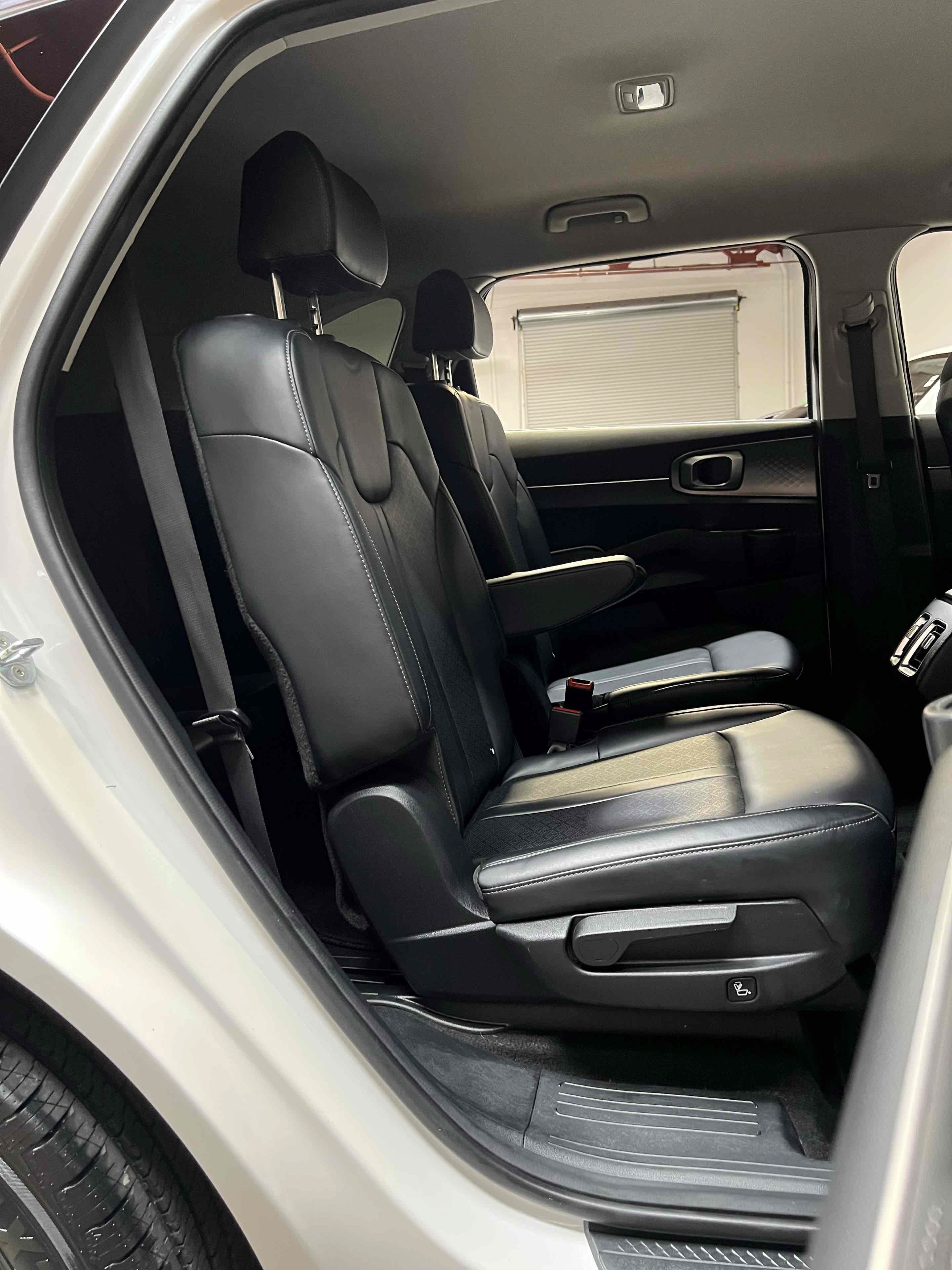 Used 2022 Kia Sorento S FWD image 49
