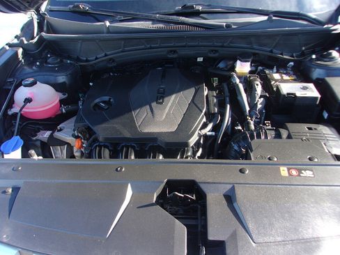 Used 2023 Hyundai Santa Cruz SE image 25