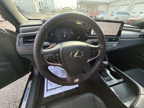 Used 2023 Lexus ES 300h F Sport w/ Accessory Package (Z2) image 20