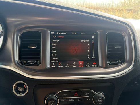 Used 2020 Dodge Charger R/T w/ Blacktop Package image 27