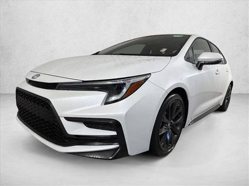 Used 2023 Toyota Corolla XSE FWD image 8
