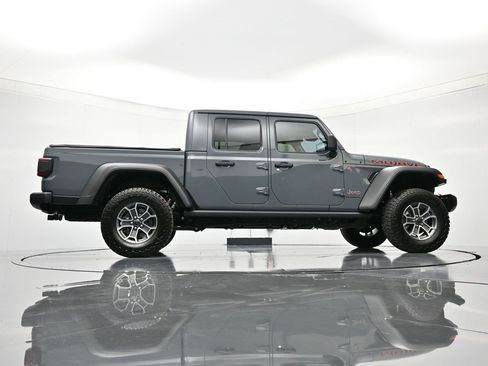 New 2026 Jeep Gladiator Mojave image 38