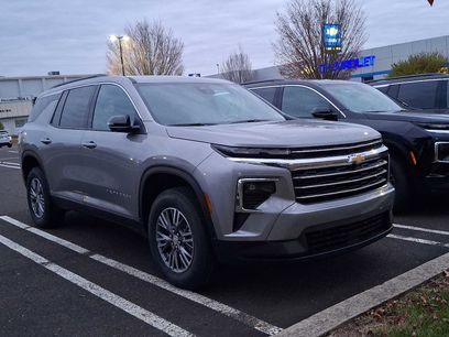 New 2026 Chevrolet Traverse LT