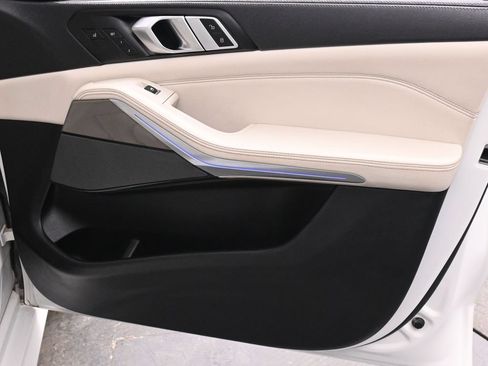 Used 2023 BMW X5 M50i w/ Executive Package AWD/4WD image 19
